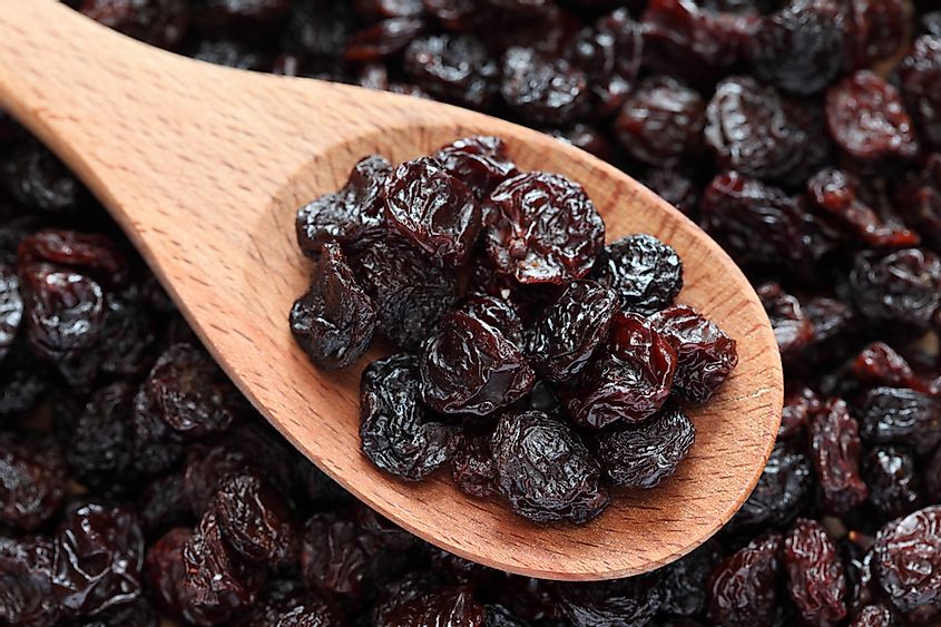 Black Raisins-dixe-cosmetics